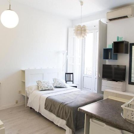 Un Fascinante Estudio En Madrid Centro Eksteriør billede