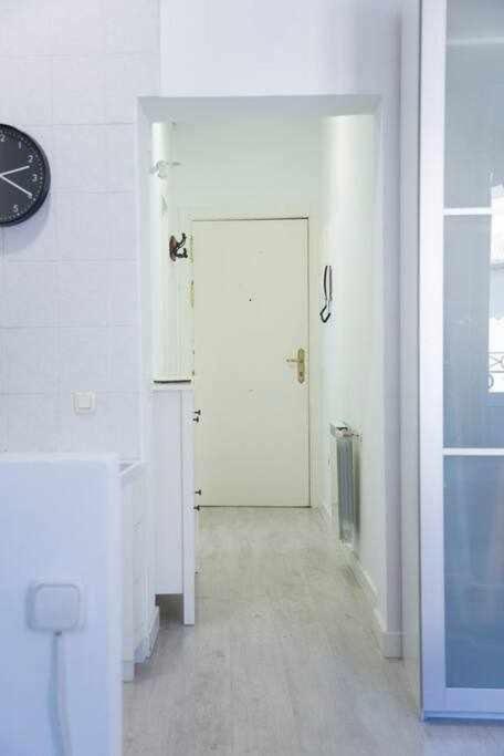 Un Fascinante Estudio En Madrid Centro Eksteriør billede