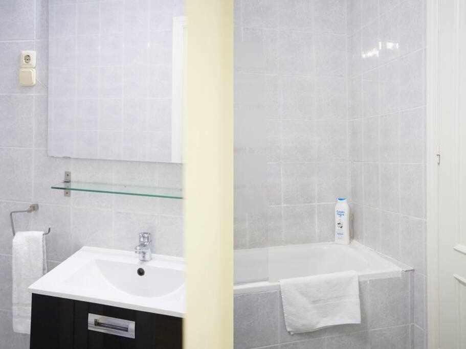 Un Fascinante Estudio En Madrid Centro Eksteriør billede